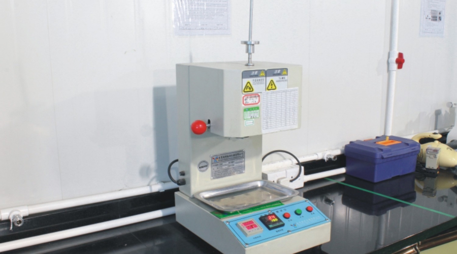 Melt index tester